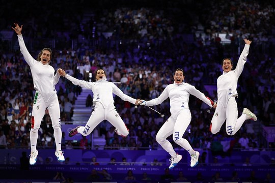 AR OOV EPEE WOMEN 300724