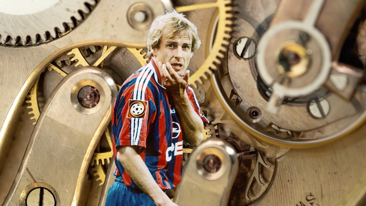 Als Klinsmann mit seinem Tritt in die Werbetonne in die Geschichtsbücher einging