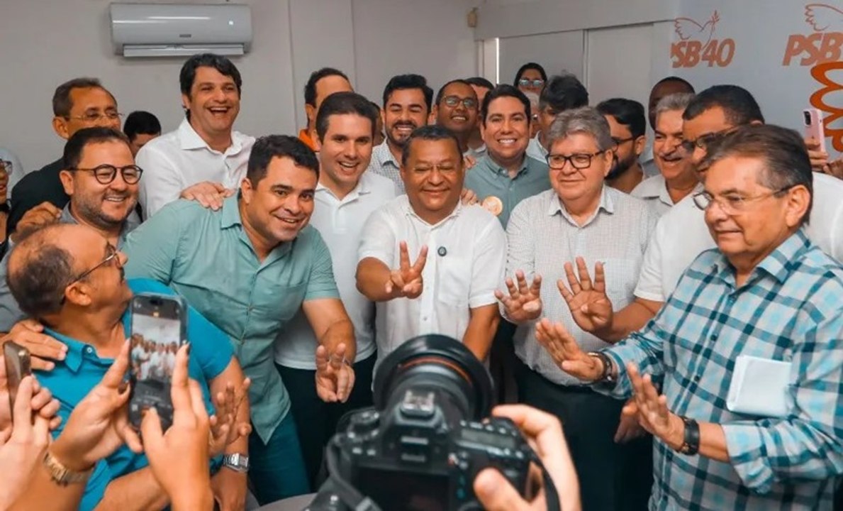 João Azevêdo oficializa apoio do PSB à pré-candidatura do cajazeirense Nilvan Ferreira em Santa Rita