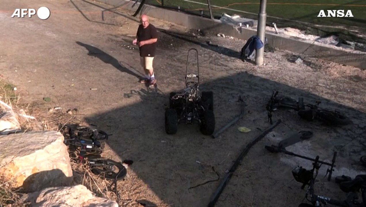 Israele, il campo da calcio di Majdal Shams dopo l'attacco dal Libano