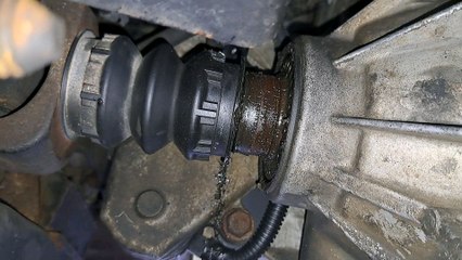 Slip yoke damaged?