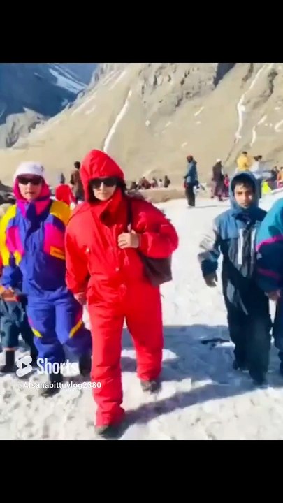 Sonam velli manali