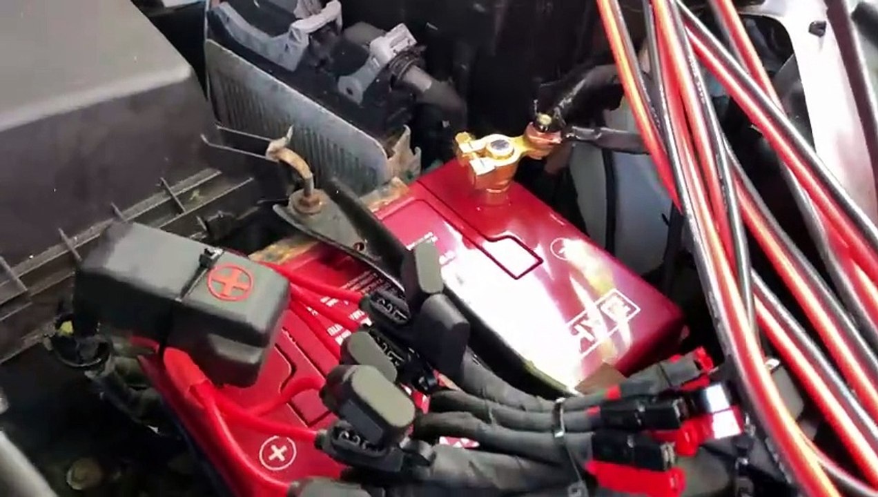 12v Wiring Direct to Lithium Car Battery from CABIN in 2016 HIGHLANDER How To #wisebuyreviews