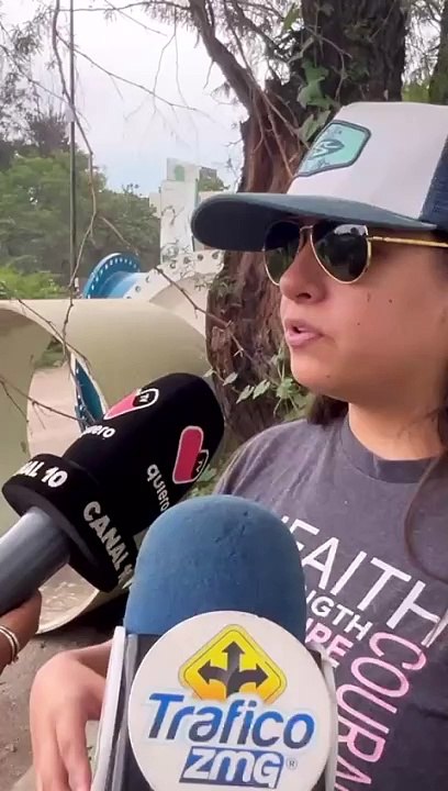 Por esta razón, vecinos de El Salto se quedaron sin energía eléctrica, además, diversos automóviles sufrieron afectaciones