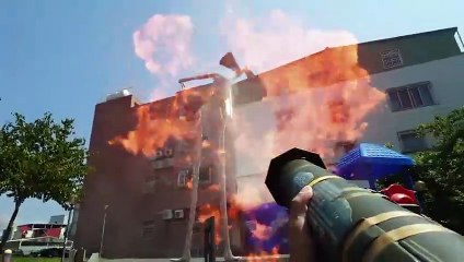 Godzilla vs. Siren Head in real life 哥吉拉大戰警笛頭