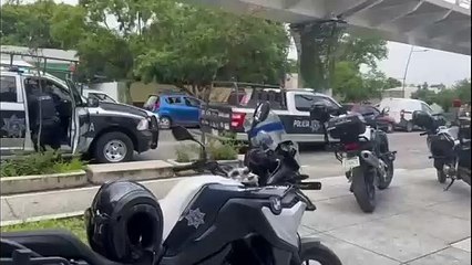 Tres personas intentaron resguardarse en un hotel después de comenter un robo a mano armada