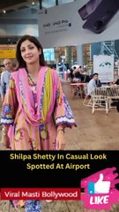 Shilpa Shetty In Casual Look Spotted At Airport