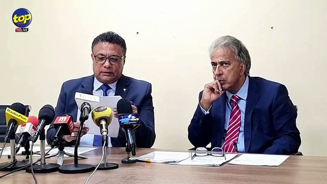 Parleman Lepep : Michael Jean Louis et Etienne Sinatambou.