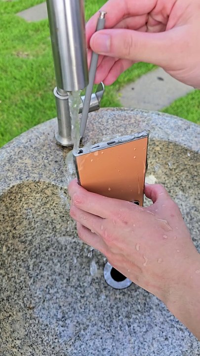 When Apple said that the 3.5mm headphone jack could not be waterproof, Samsung's SPen jack #shorts