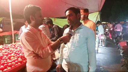 अयोध्या नगर में वन इंडिया ने सब्जियों के दामों को लेकर आम लोगो से चर्चा की
