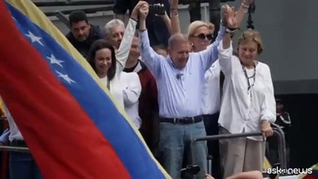 Proteste in Venezuela, secondo Ong almeno 11 morti e decine di feriti