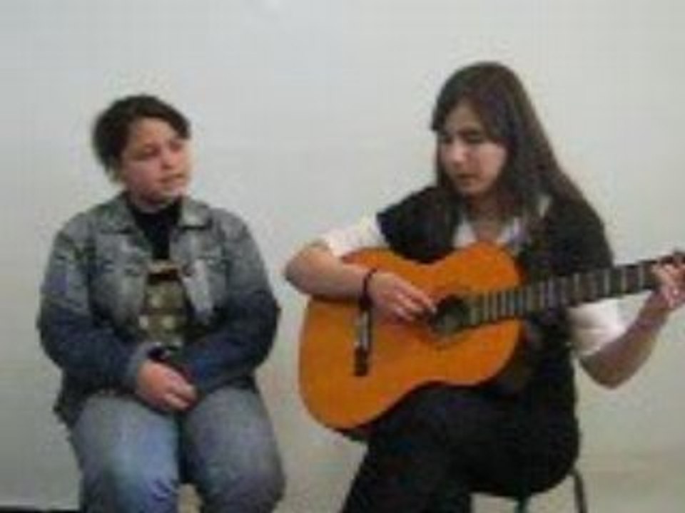 Yasmine et  camarade