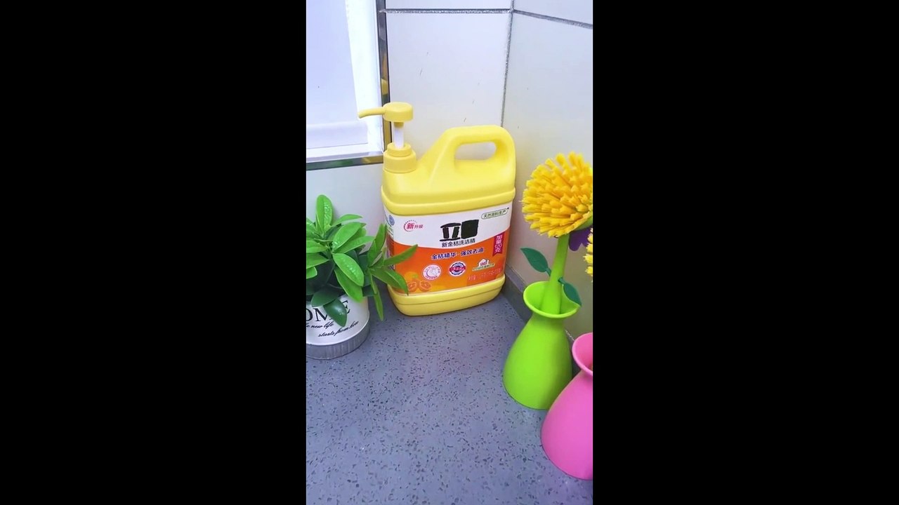 DIY Tricks and Crafting Fun - Easy and Creative Ideas"  Hindi: "DIY ट्रिक्स और क्राफ्टिंग मज़ा - आसान और रचनात्मक विचार"  Arabic: "حيل DIY والمتعة في الحرف - أفكار سهلة وإبداعية"