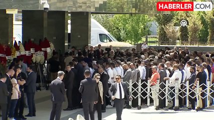 Kenan Işık Ankara'da Son Yolculuğuna Uğurlandı