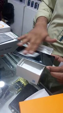 Cara pasang tempered glass tecno spark 20 pro plus, Tempered glass tecno spark 20 pro plus