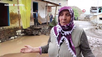 Sağanak sele dönüştü: Birçok ev ve ekili alan zarar gördü