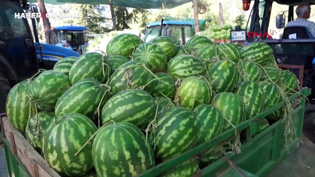 Ürünü elinde kalan esnafa büyük destek: İhtiyaç sahiplerine ulaştırılacak