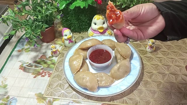 Steamed Chicken Momos Recipe | Chicken Dumplings Recipe | Vegetables Momos Easy Recipe