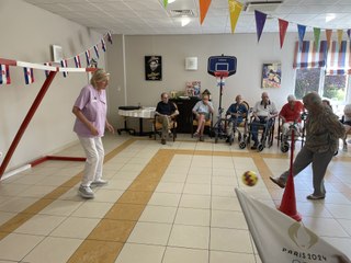 Les résidents d'un Ehpad de Granville font leurs Jeux Olympiques