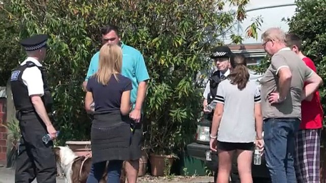 Inglaterra se prepara para mais violência após ataque contra crianças desencadear tumulto