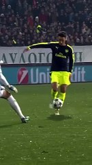 Epic goal by Mesut #ozil #football #footballskill
