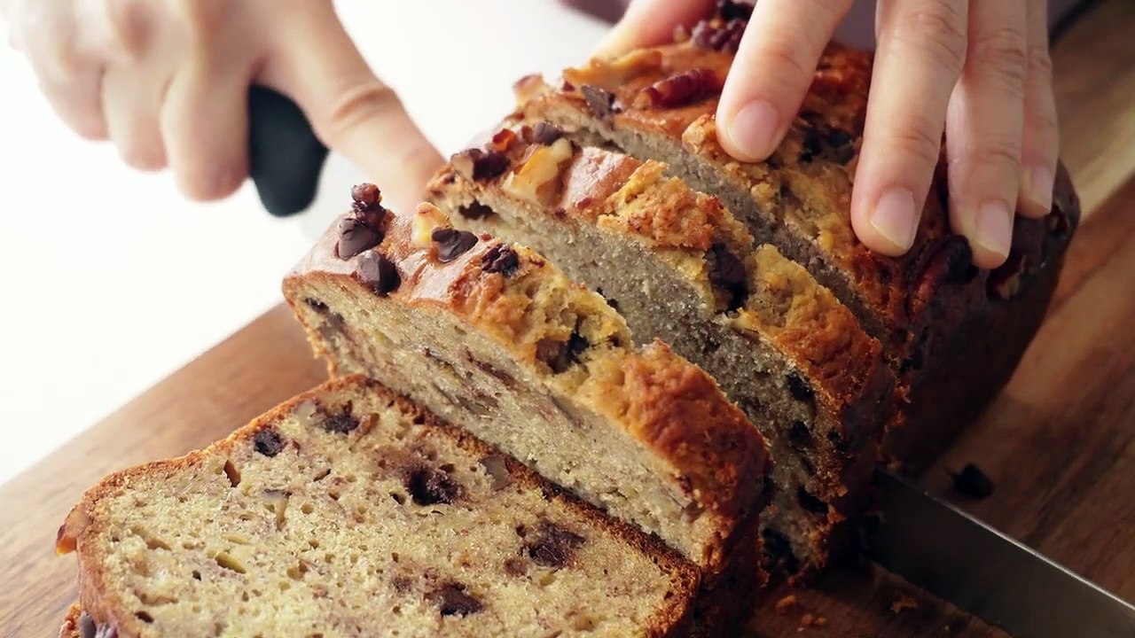 Moist Banana Bread Recipe - Banana bread