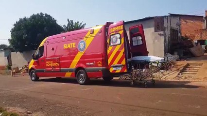 Portão cai e deixa idosa ferida no Jardim Melissa