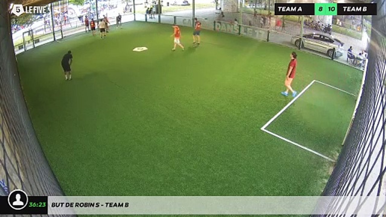 But de Robin S - Team B