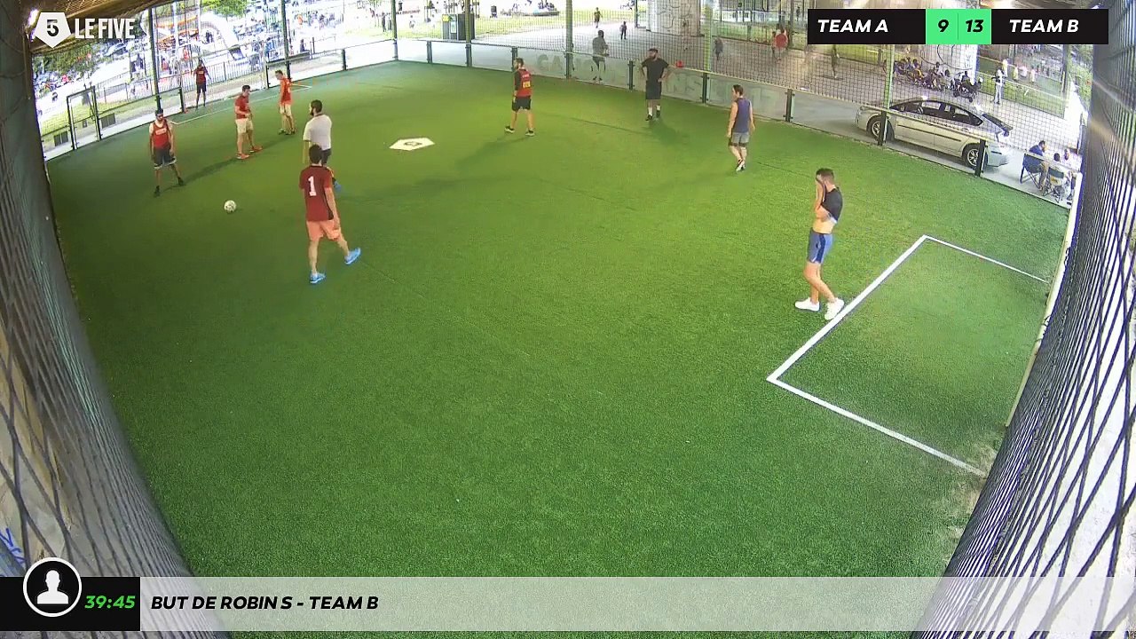But de Robin S - Team B