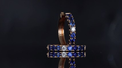 Orecchini a cerchio in oro rosa con 8 pietre diamanti e zaffiri blu Prestige by Gioielleria Casavola di Noci