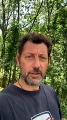 Les Anecdotes Surprenantes de Joan Baez et ses Claquettes 🥁