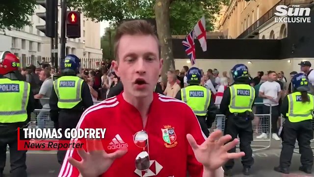 Violent mob fights with cops at Downing Street 24 hours after Southport riots