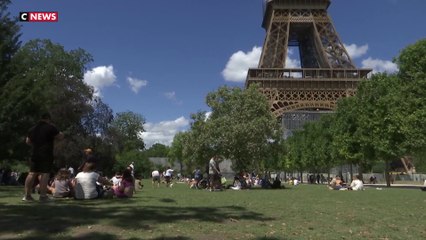 Paris : Le Champ de Mars revisité pour les JO