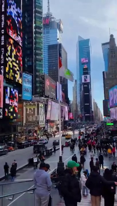 NEW YORK CITY- Exploring Times Square in Manhattan, NY, USA - March 2022 #shorts #4k