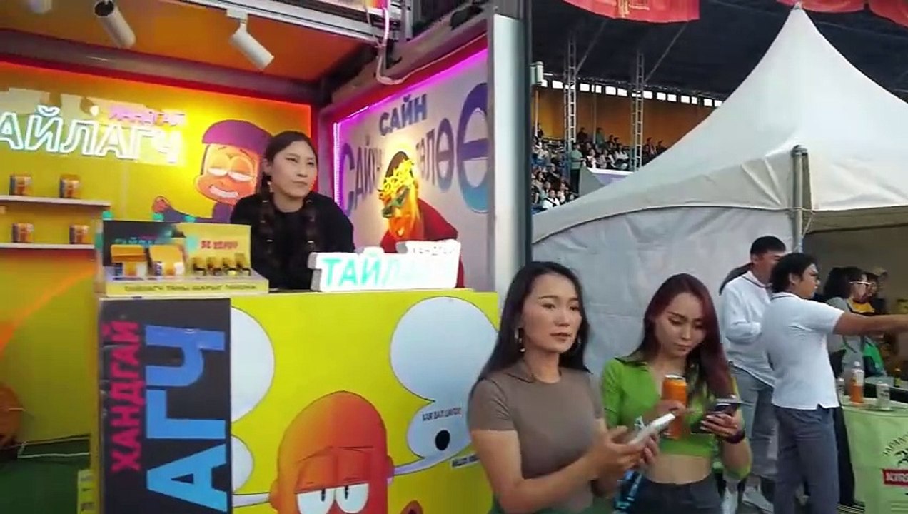 Mongolia ｜ The Country Where Hosts Have Their Daughters Warm Guests Throughout the Night!