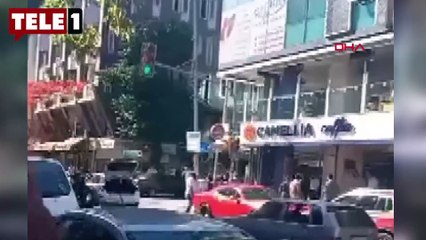 İstanbul’da trafikte sopalı yumruklu kavga!