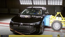 VÍDEO: ¿Es un 5 Estrellas? El VW Passat PHEV 2024 se enfrenta a las pruebas de choque EuroNCAP