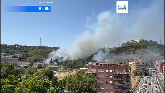 Incêndios florestais continuam a afetar a Europa enquanto as temperaturas se mantêm elevadas