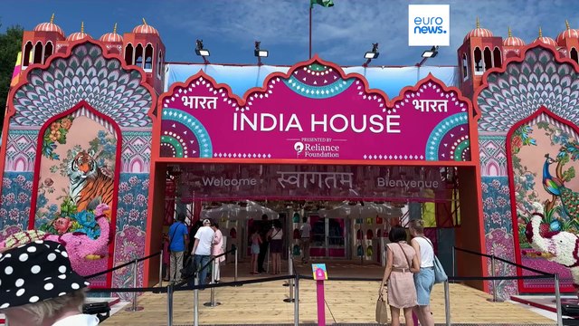 Jogos Olímpicos: visitantes podem viajar pelo mundo sem sair de Paris