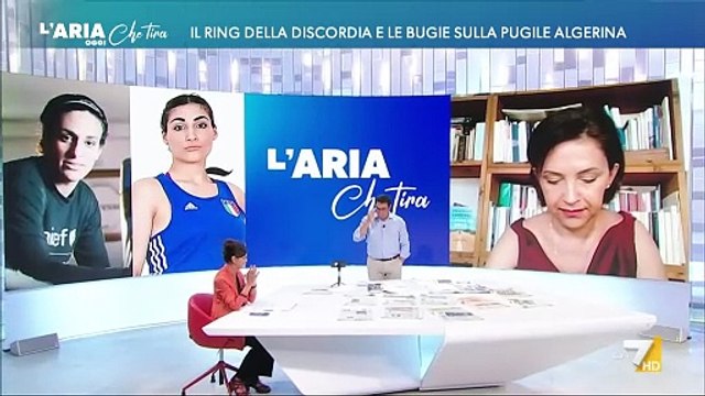 Laura Boldrini critica la pugile Angela Carini: «Se non si fosse ritirata avrebbe potuto vincere»