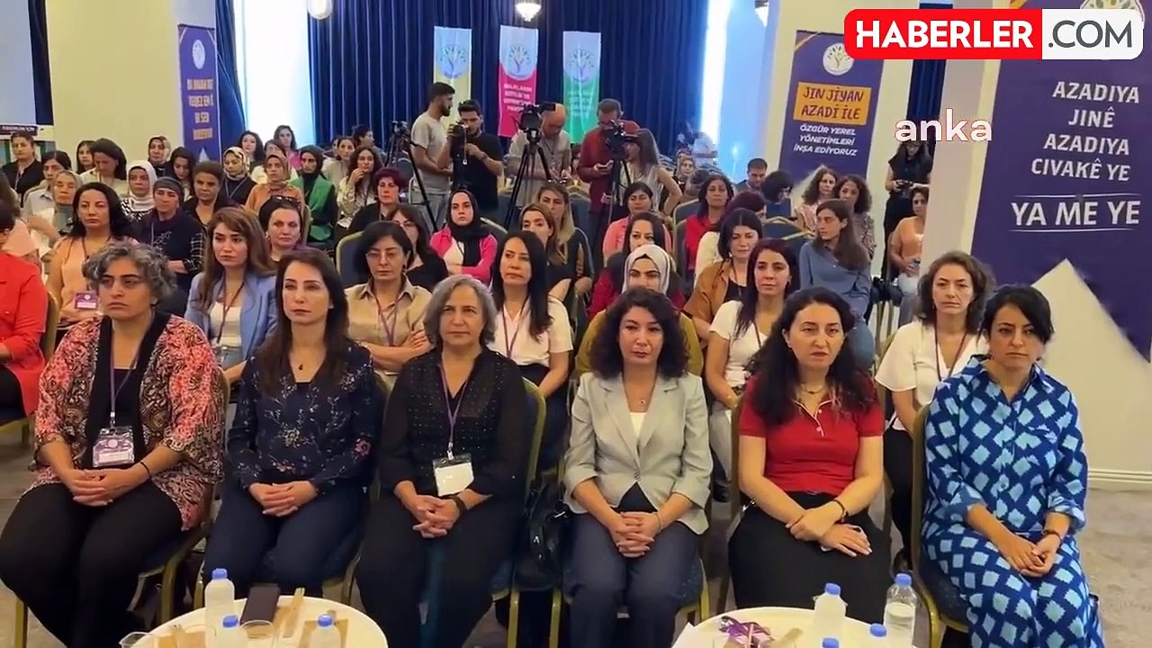 DEM Parti Demokratik Yerel Yönetimler Kadın Çalıştayı Başladı