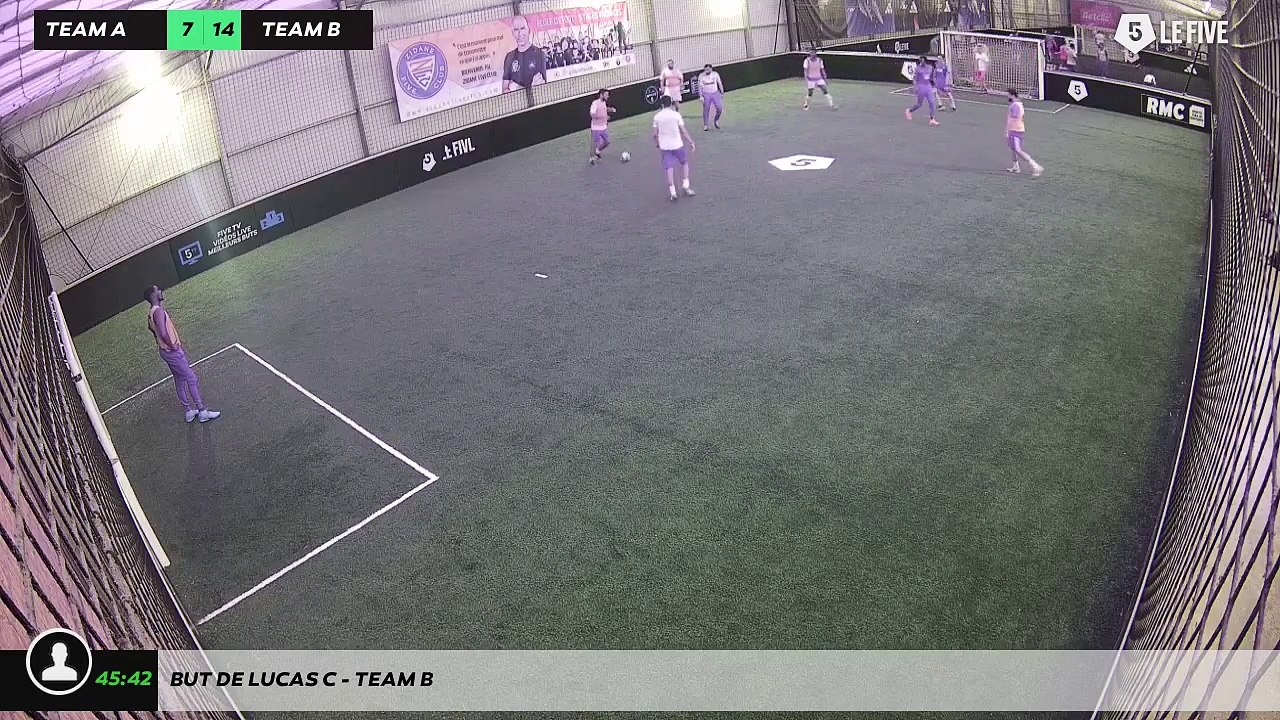 But de Lucas C - Team B