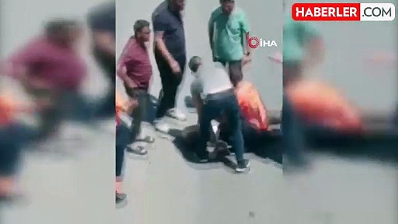Yaya üst geçidi yerine caddeden geçmek isterken canından oldu