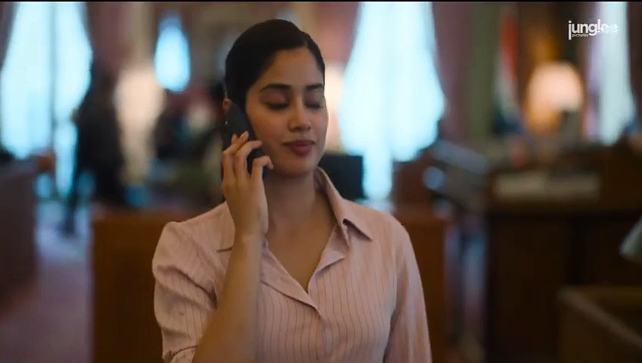 Ulajh - Official Trailer - Janhvi K - Gulshan D - Roshan M - Sudhanshu Saria - 2nd August