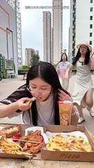 Funny eating challenge. Everyone should try once.