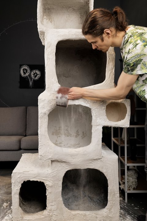 Crafting a Trendy Shelf Using Upcycled Materials ️