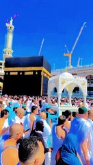 رسول اللہﷺ سے رمی کے وقت پوچا جا رہا تھا۔