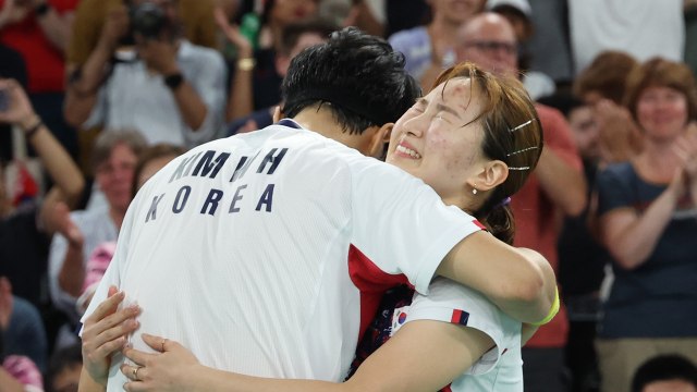 김원호-정나은, 배드민턴 혼합복식 결승 진출 / YTN