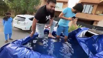 Pool Party In A Car   Revo Dalay Ke Andar Swimming Pool Bana Diya