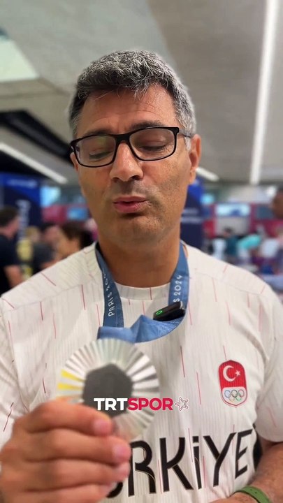 Olimpiyat tarihine damga vurdu! Gümüş adam o sü...